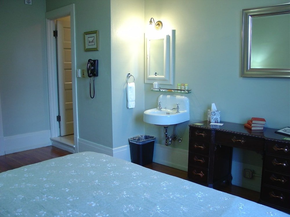 Фото Centralia Square Grand Ballroom & Hotel