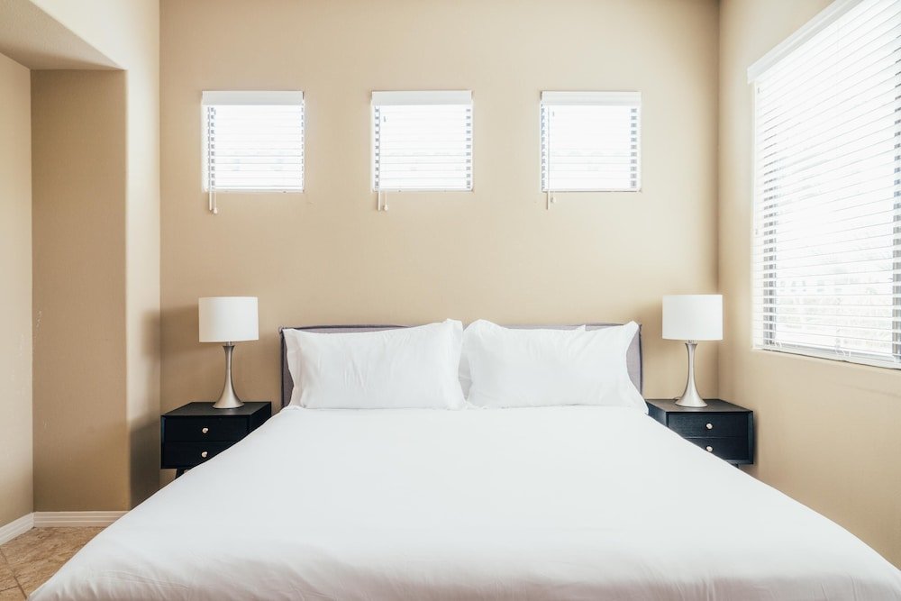 Фото Casa Serena by AvantStay Desert Escape w Pool - 5 Mins to Coachella