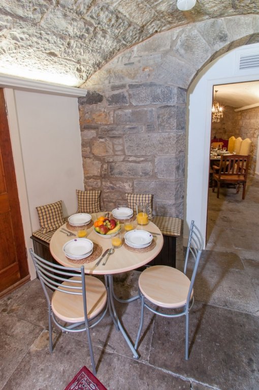 Фото Royal Mile Residence