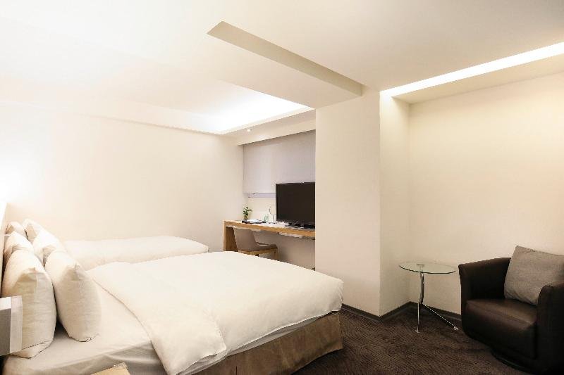 Фото Dandy Hotel Daan Park Branch