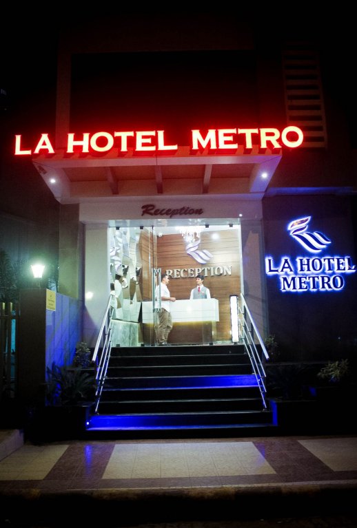 Фото La Hotel Metro