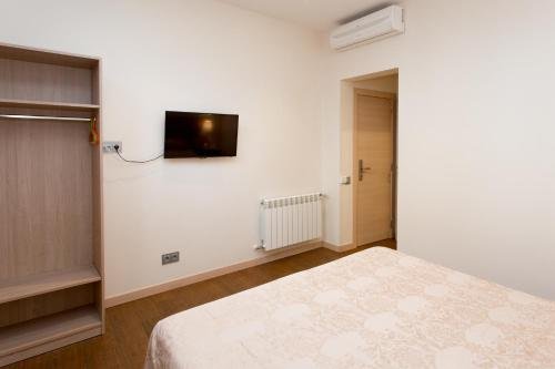 Фото Hostal Excellence