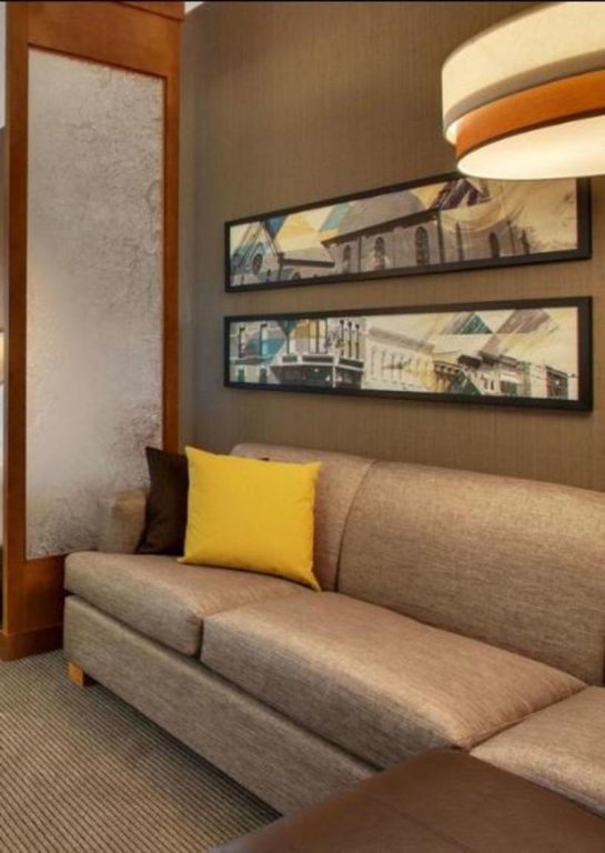 Фото Hyatt Place Iowa City Downtown