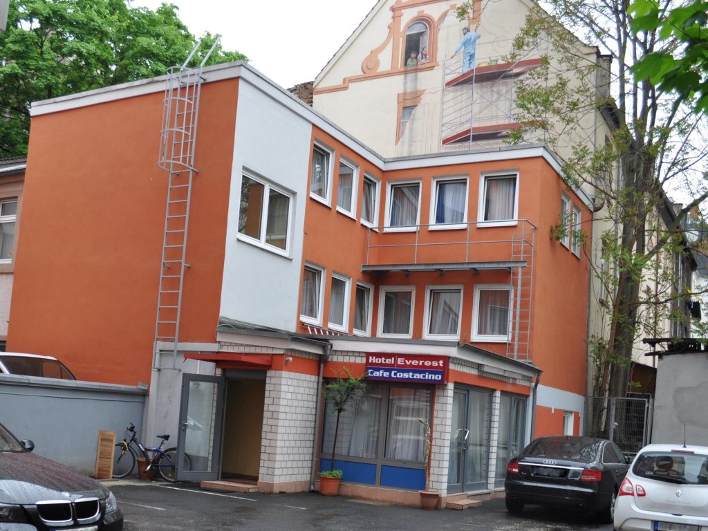 Фото Hotel Himalaya Frankfurt City Messe