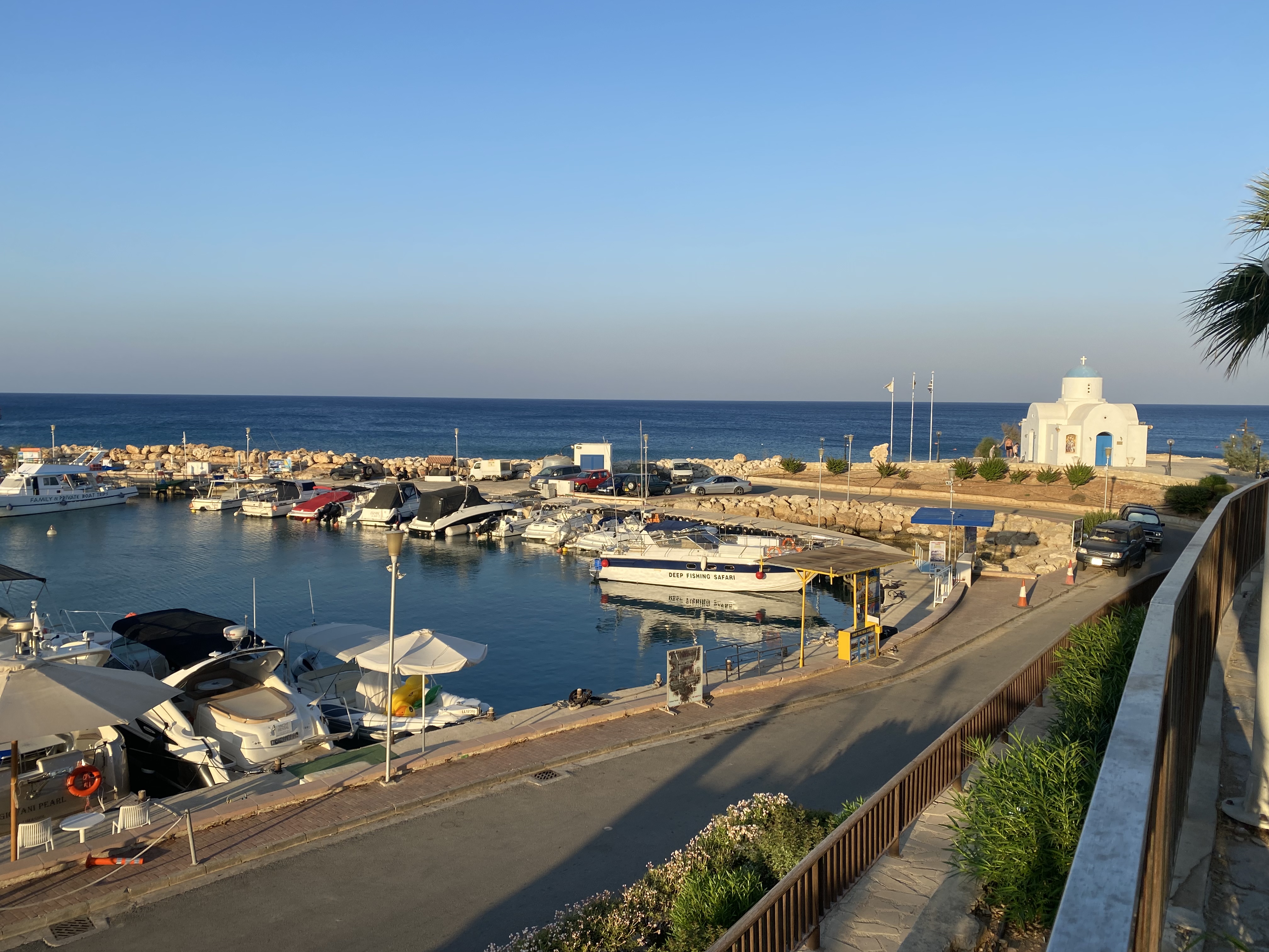 Фото Golden Coast Beach