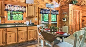 Romantic Gatlinburg Studio Cabin with Hot Tub and Deck