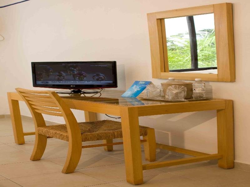 Фото Hotel Sotavento & Yacht Club