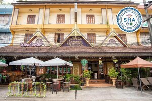 Гостиница Ban Aothong Hotel в Транге