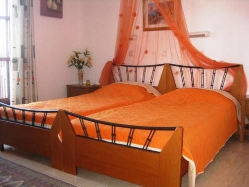 Фото Christina Pansion- Adults Only