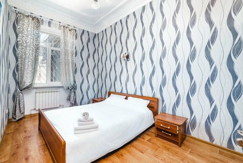 Жильё посуточно Leonrooms Grecheskaya 26-28 в Одессе