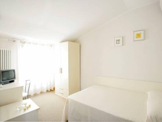 Фото Hotel Cervetta 5