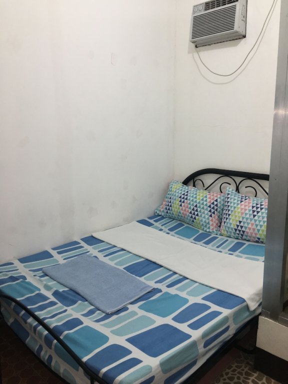 Фото Mimi's Travelers Suites