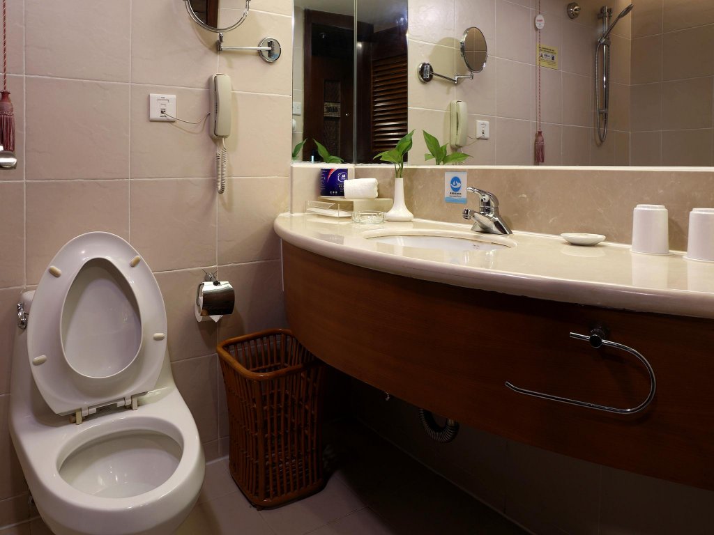 Фото Baohua Harbour View Hotel