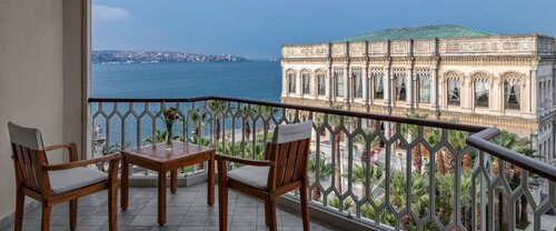 Гостиница Çırağan Palace Kempinski İstanbul Hotel в Ускюдаре