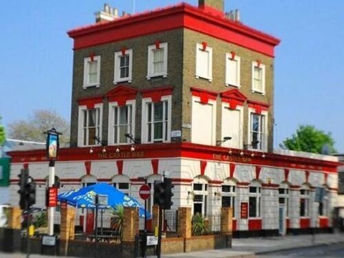 Camden Castle B&b