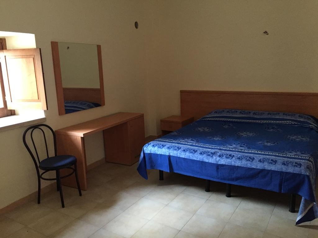 Фото Hostels Euro Mediterraneo