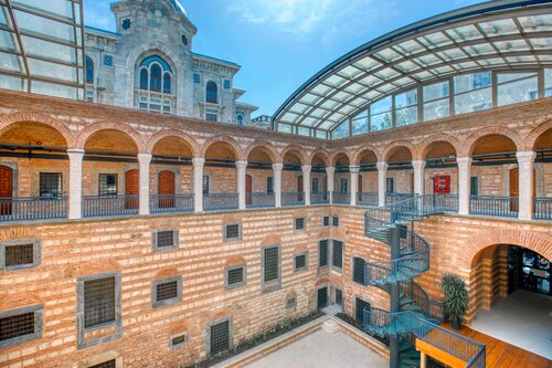 Han 1772 Hotel