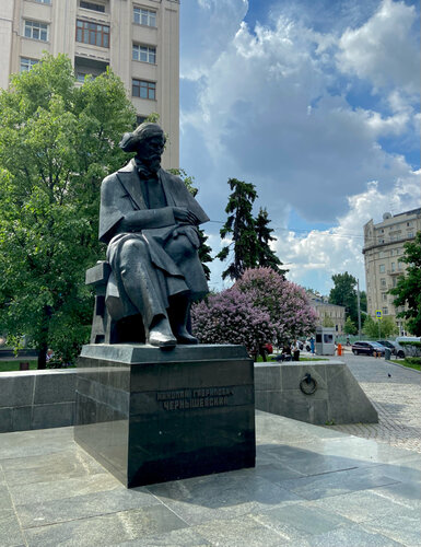 Памятник, мемориал Николай Гаврилович Чернышевский, Москва, фото