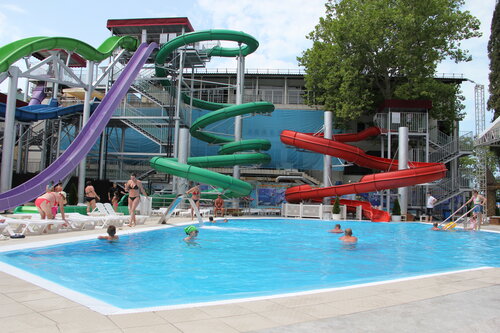 Гостиница Дельфин в Лазаревском