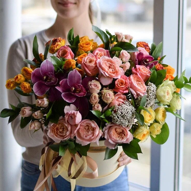 Flowers and bouquets delivery Parizhanka, Kazan, photo