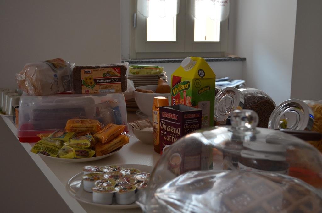 Фото My Room Center Station