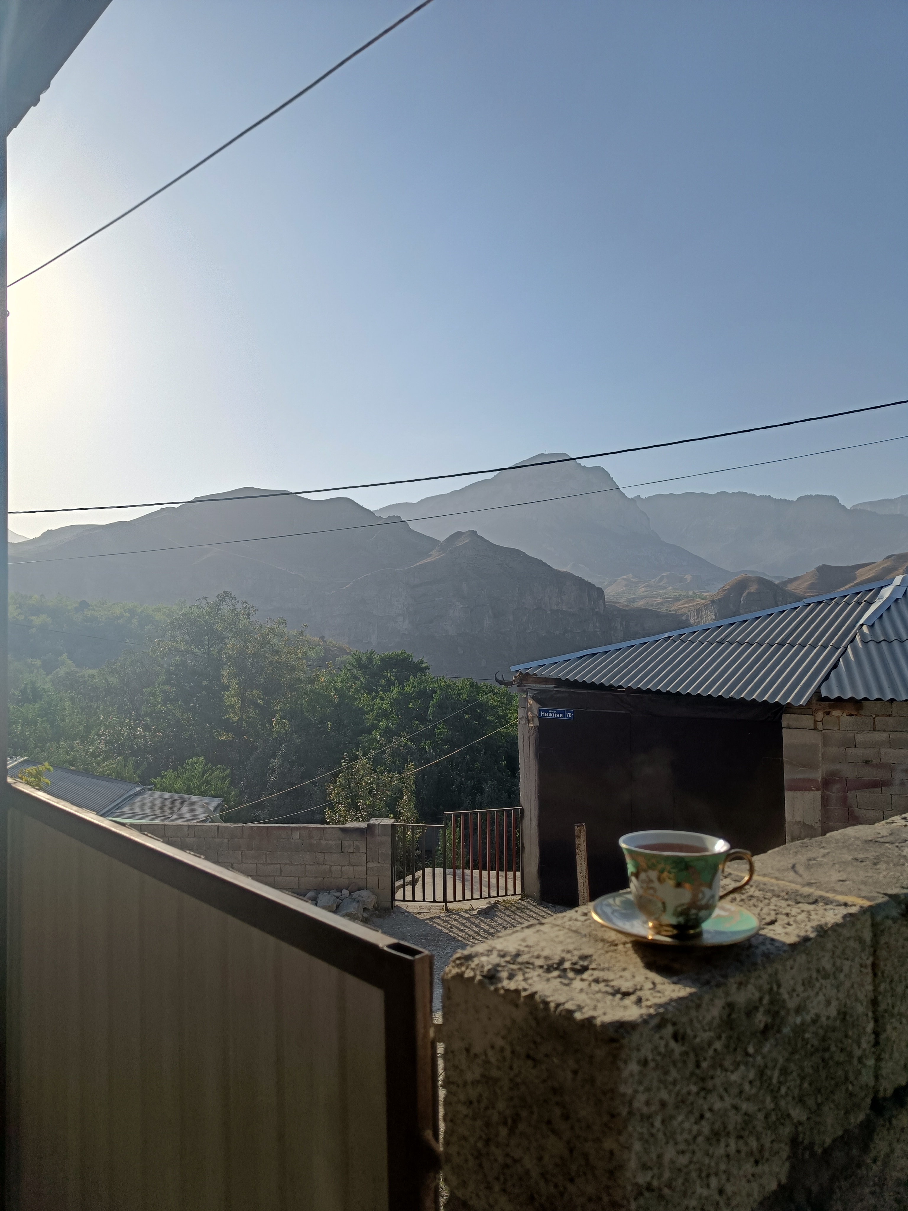 Фото У Магомеда