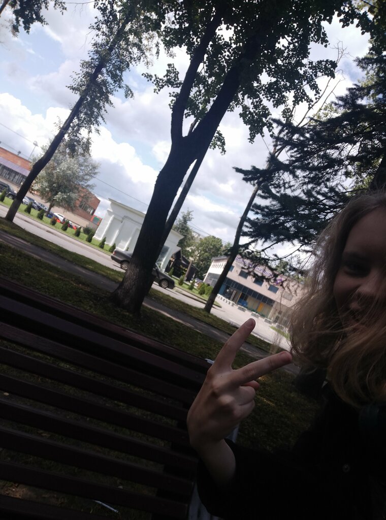 Bench Bench, Pskov, photo