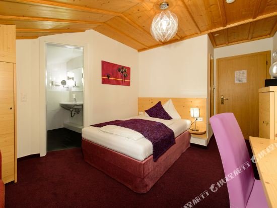 Фото Wellnesshotel Zum Gourmet