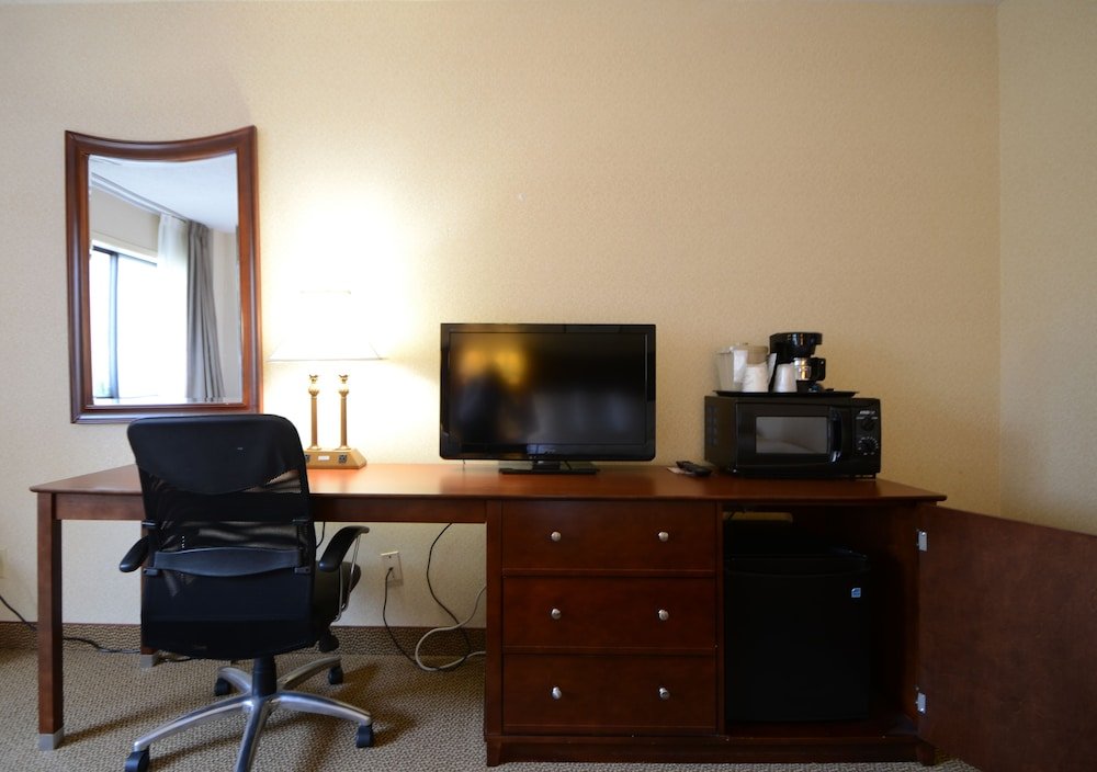 Фото English Inn of Charlottesville