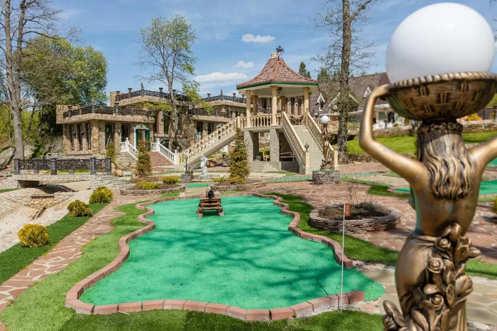 Фото отеля 2