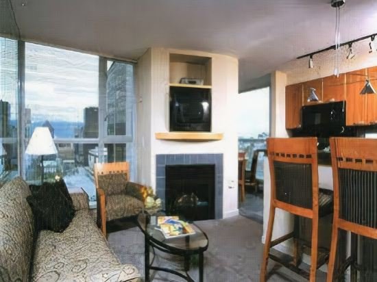 Фото WorldMark Vancouver - The Canadian