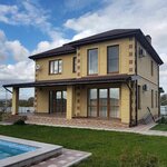 Master okon (Pobedy Avenue, 124) ، شرفات زجاجية