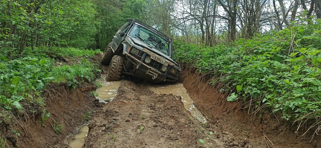Club turístico Trophy tour 4x4 - You are driving an Suv, , foto