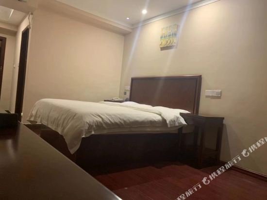 Фото GreenTree Inn Changzhi West Jiefang Street South Yingxiong Road Express Hotel