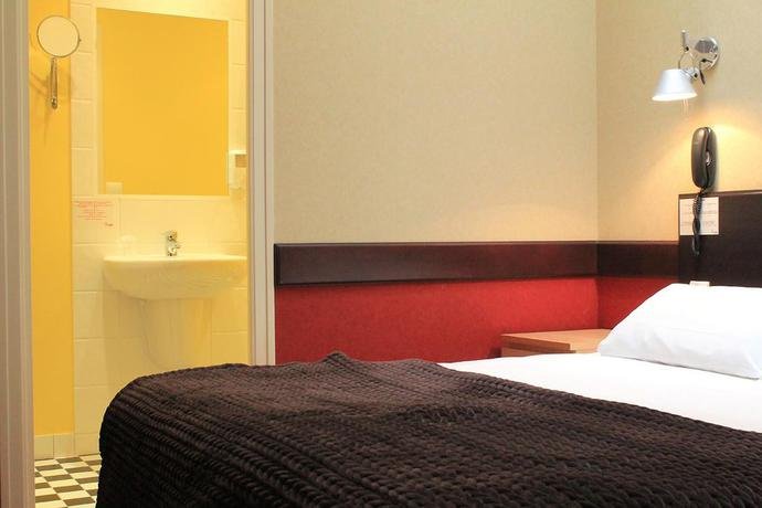 Фото Hôtel Restaurant Le Victoria