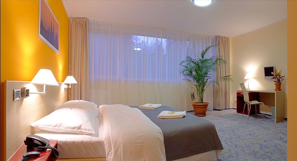 Фото Hotel Michael