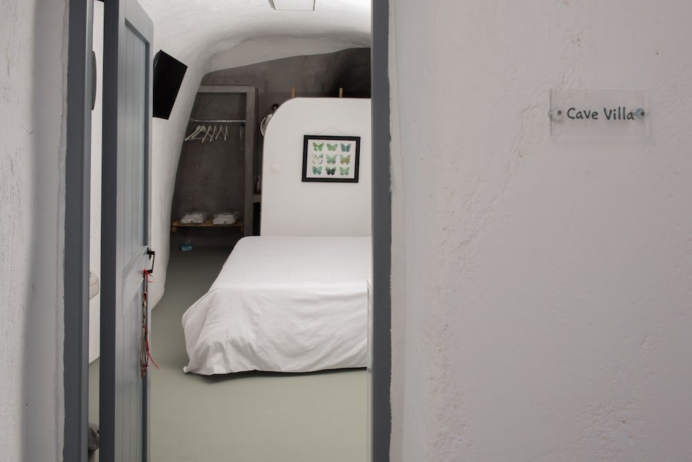 Фото 1812 Caves 'n Mansion