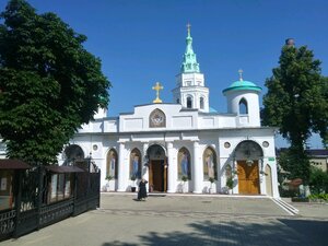 Свято-Троицкий женский монастырь (Gorkogo Street, 13/2) ، دير، مسكن الرهبان، كنيسة