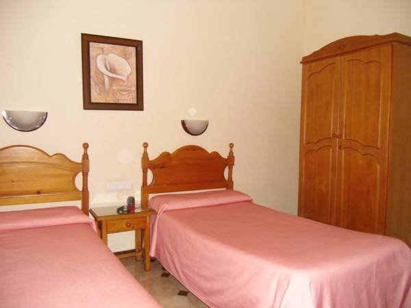 Фото Hostal Paris