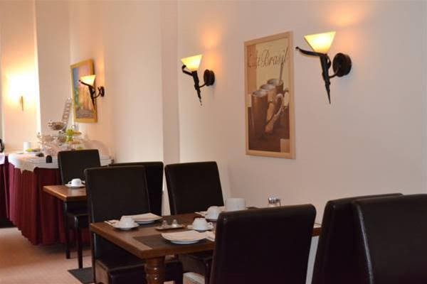 Фото Hotel Am Landeshaus