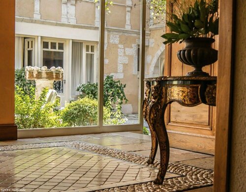 Гостиница Grand Hôtel du Lion D'Or в Роморантен-Лантене