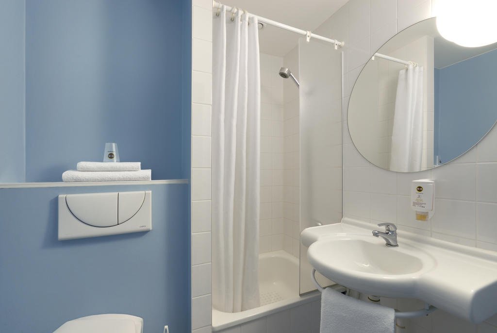 Фото B&b Hotel Bochum-Herne