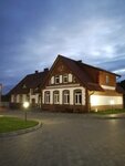 Гостевой дом 12 (posyolok Furmanovo, Pravoberezhnaya Street, 12), hotel