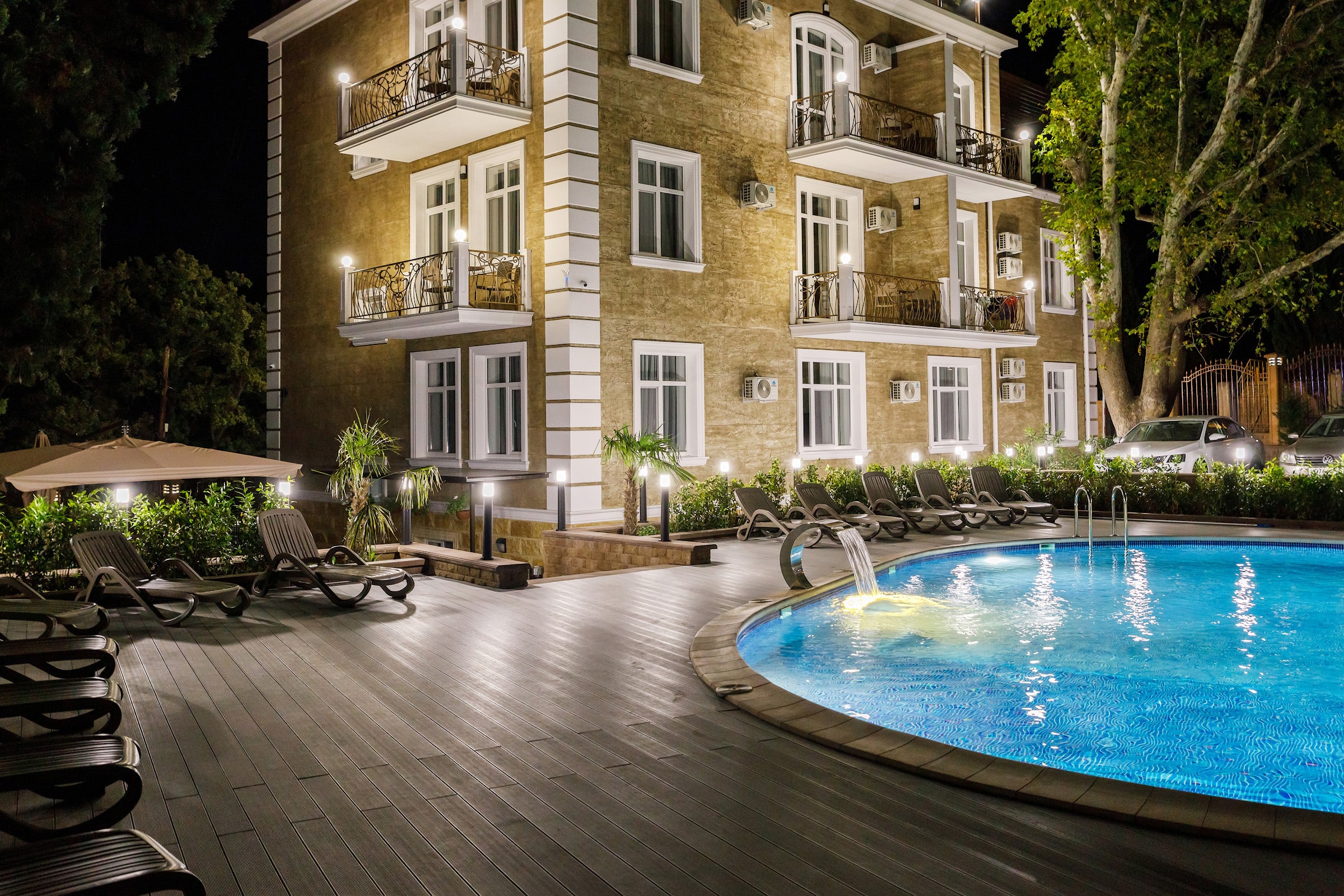 Фото отеля 1