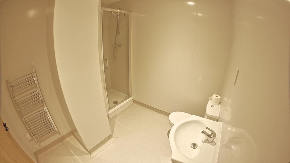 Фото Graphic House