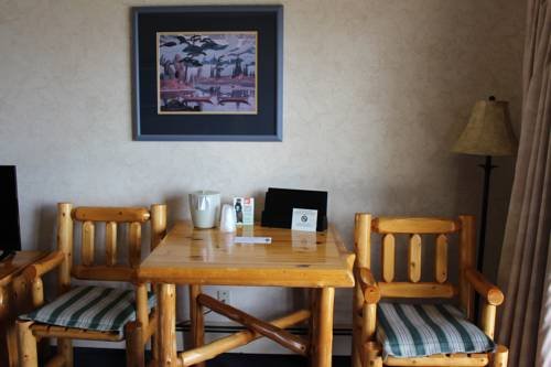 Фото The Cliff Dweller on Lake Superior