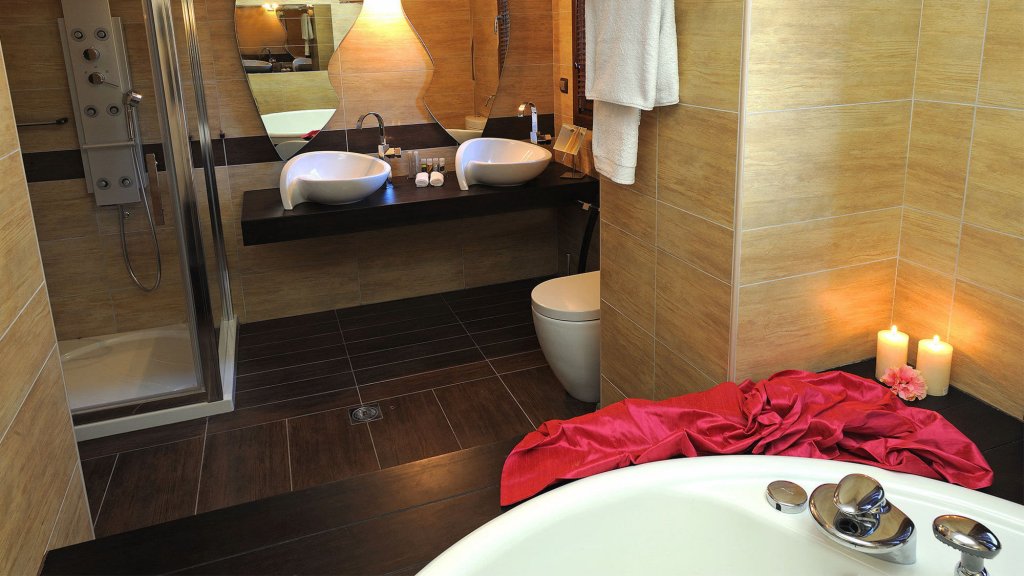 Фото Iakovakis Suites & SPA