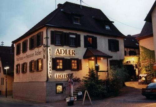 Гостиница Adler Gaststube Hotel Biergarten в Бад-Раппенау