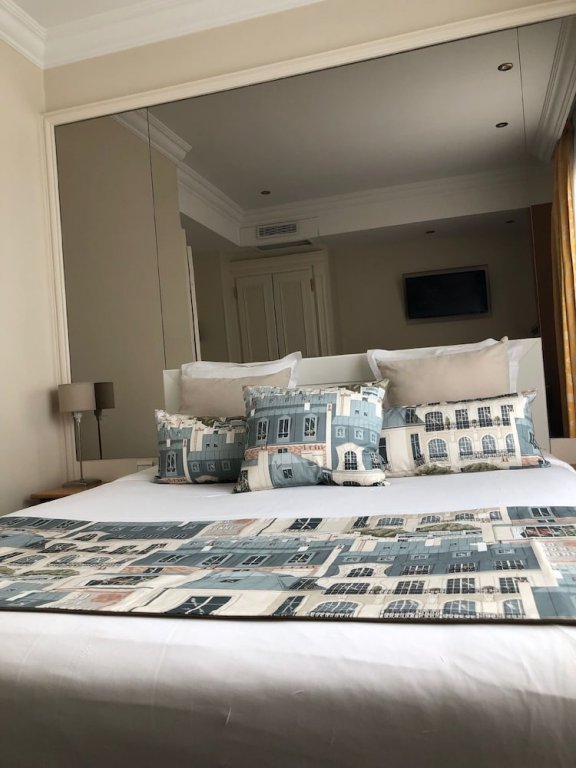 Фото Maison Lutetia R