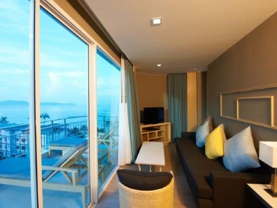 Фото Pattaya Sea View Hotel